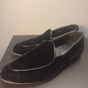 Saks Fifth Avenue Men’s Black Velvet Loafers Size 8 | Worn once | Made Italy